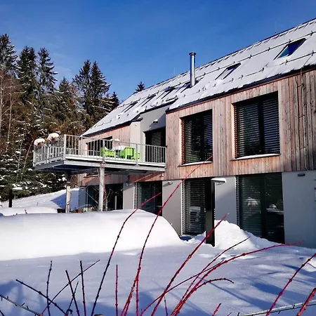 Green Stone Lipno 아파트 *
